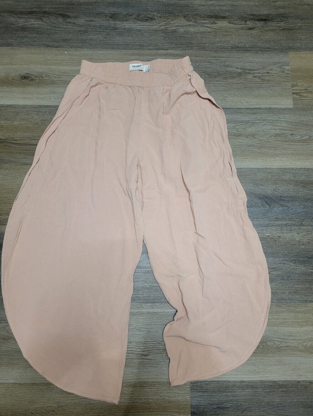 Pull & Bear peach wide leg pants in a M